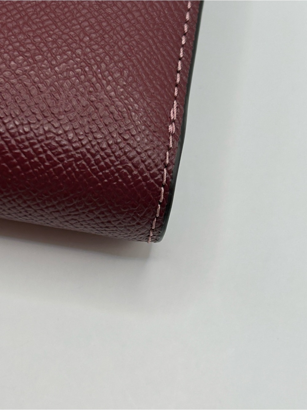 Coach Cross Grain Leather Corner Zip Wallet - Picture 9 of 10